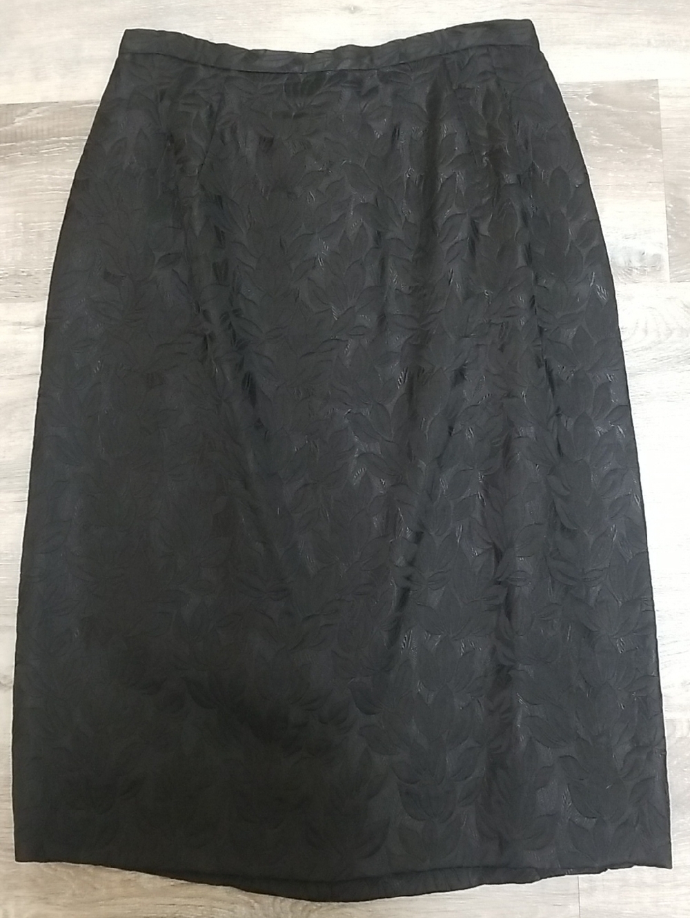 Vintage Black Textured Pencil Skirt - Women's Classic